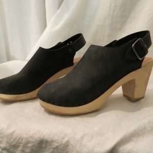 Bryr Clog Suzie style High Heel in Coal Size 7 worn once